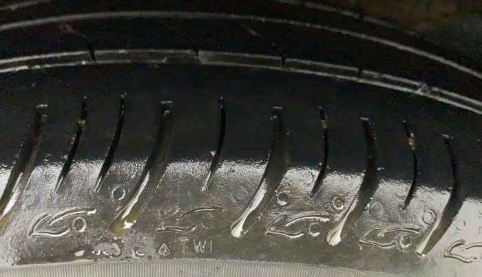2019 Maruti Baleno DELTA PETROL 1.2, Petrol, Manual, 53,054 km, Right Rear Tyre Tread