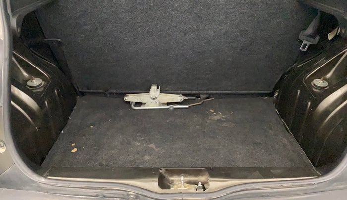 2020 Renault Kwid RXL, Petrol, Manual, 20,366 km, Boot Inside