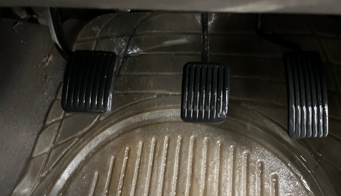 2014 Hyundai i10 MAGNA 1.1, Petrol, Manual, 63,939 km, Pedals