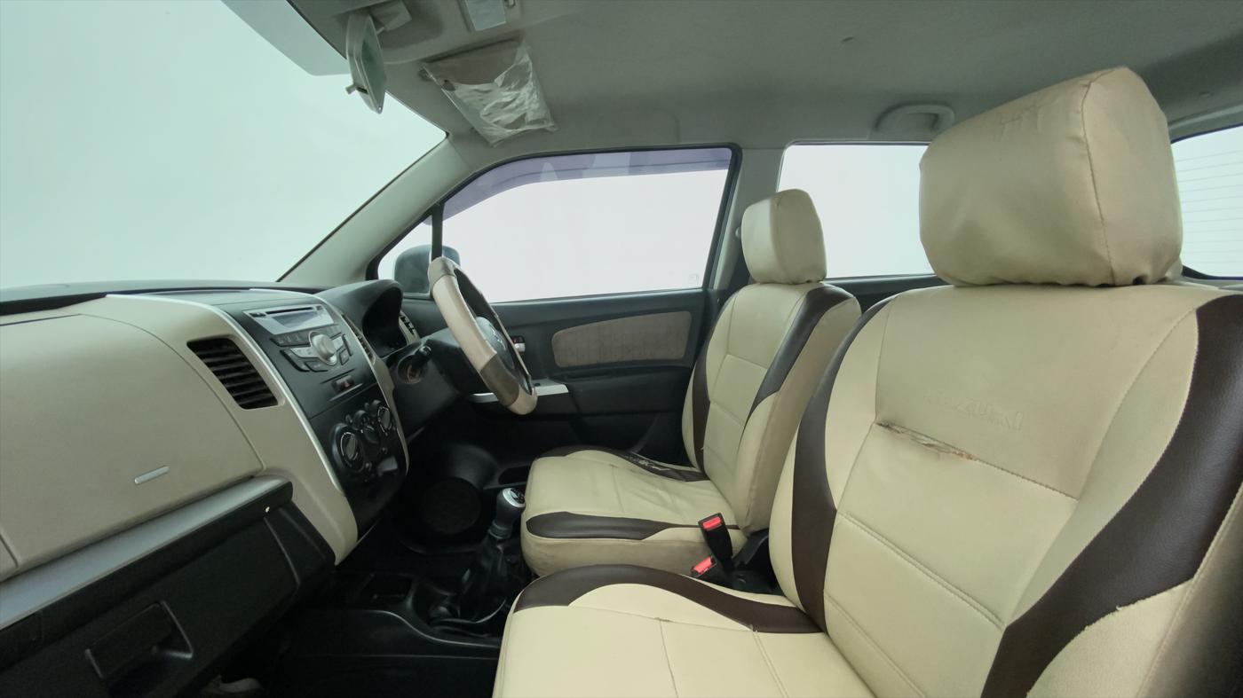 2015 Maruti Wagon R 1.0 VXI, Petrol, Manual, 42,824 km, Right Side Front Door Cabin