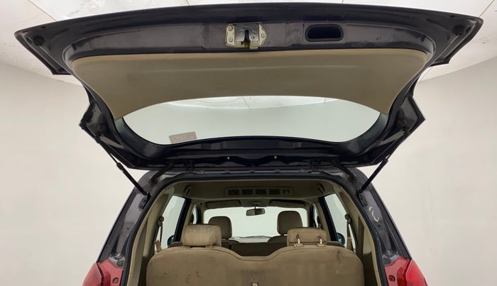 2013 Maruti Ertiga ZDI, Diesel, Manual, 81,548 km, Boot Door Open