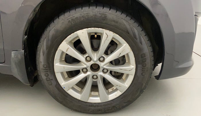 2013 Maruti Ertiga ZDI, Diesel, Manual, 81,548 km, Right Front Wheel