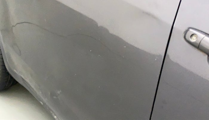 2013 Maruti Ertiga ZDI, Diesel, Manual, 81,548 km, Right rear door - Minor scratches