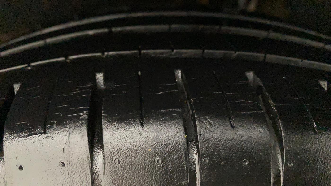 2020 Maruti Baleno ZETA PETROL 1.2, Petrol, Manual, 18,843 km, Left Rear Tyre Tread