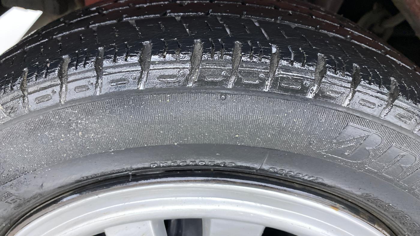 2013 Maruti Zen Estilo VXI, Petrol, Manual, 37,443 km, Right Rear Tyre Tread