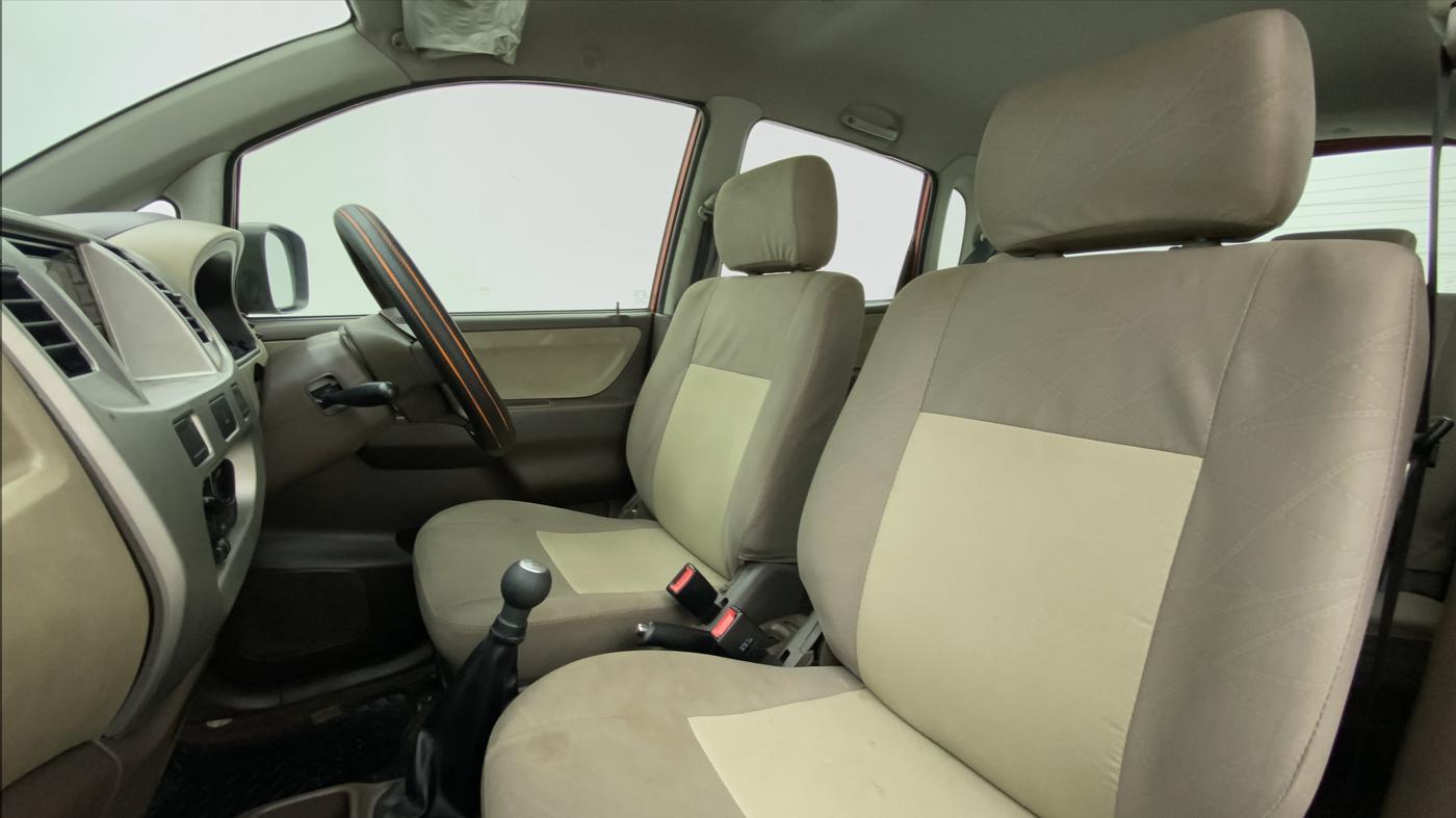 2013 Maruti Zen Estilo VXI, Petrol, Manual, 37,443 km, Right Side Front Door Cabin