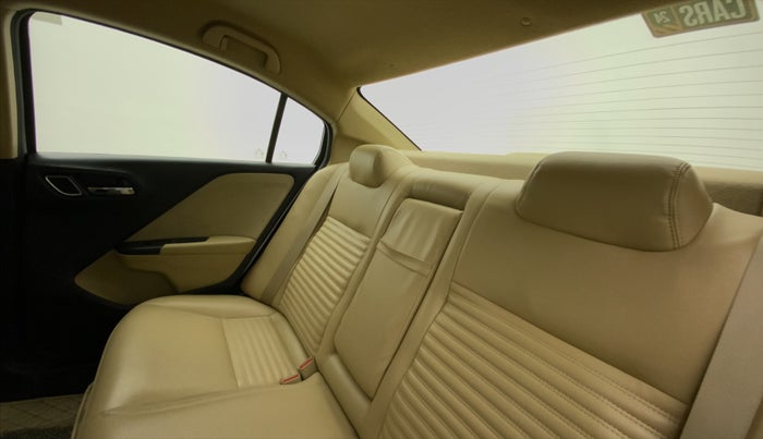 2018 Honda City 1.5L I-VTE V CVT, Petrol, Automatic, 74,813 km, Right Side Rear Door Cabin