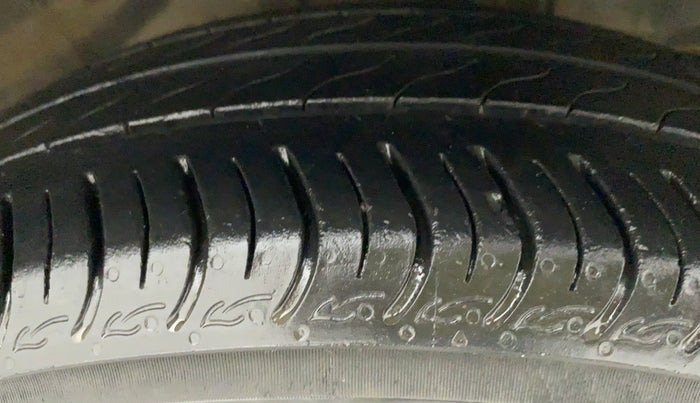 2018 Honda City 1.5L I-VTE V CVT, Petrol, Automatic, 74,813 km, Right Front Tyre Tread