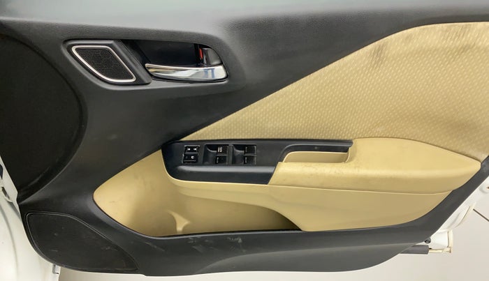 2018 Honda City 1.5L I-VTE V CVT, Petrol, Automatic, 74,813 km, Driver Side Door Panels Control