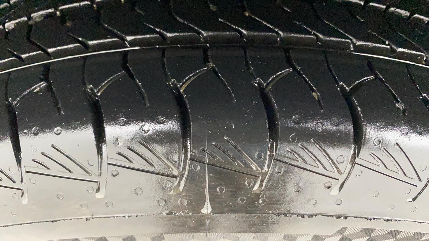 2023 Maruti Grand Vitara ZETA SMART HYBRID, Petrol, Manual, 14,092 km, Left Front Tyre Tread
