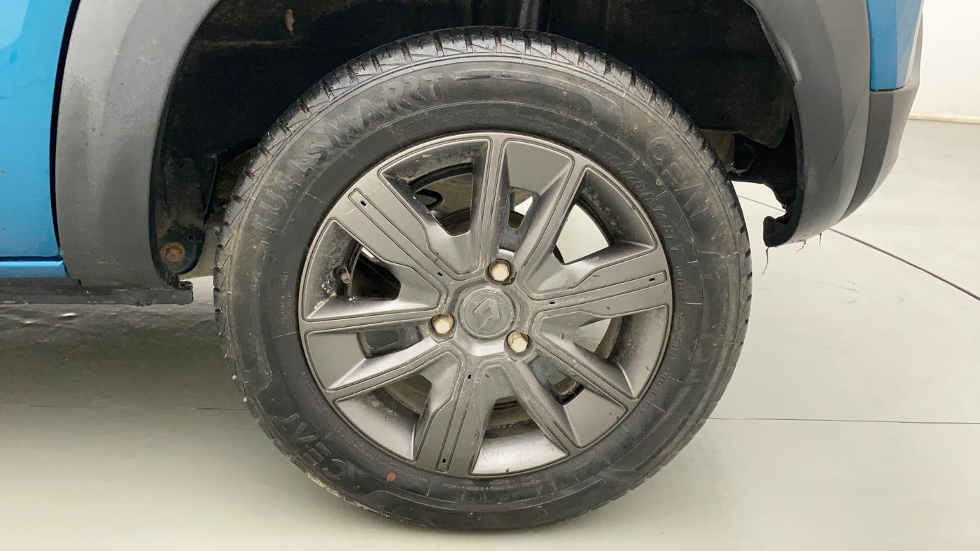 2019 Renault Kwid CLIMBER 1.0 AMT (O), Petrol, Automatic, 15,922 km, Left Rear Wheel