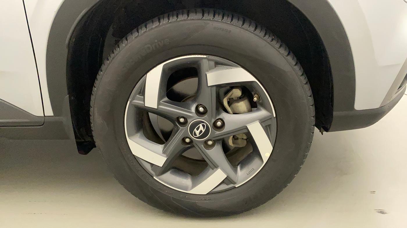 2021 Hyundai VENUE SX 1.0 (O) TURBO, Petrol, Manual, 10,109 km, Right Front Wheel