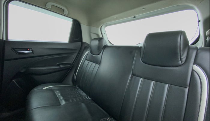 2018 Maruti Swift VDI, Diesel, Manual, 46,221 km, Right Side Door Cabin View