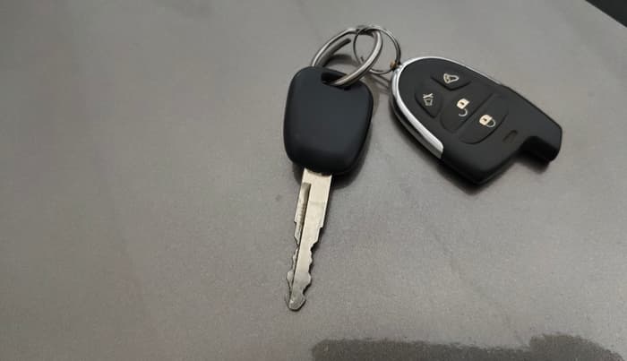 2020 Maruti New Wagon-R LXI CNG 1.0, CNG, Manual, 59,194 km, Key Close Up
