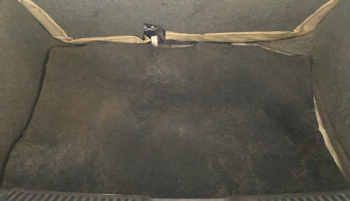 2013 Volkswagen Polo HIGHLINE DIESEL, Diesel, Manual, 83,205 km, Boot Inside