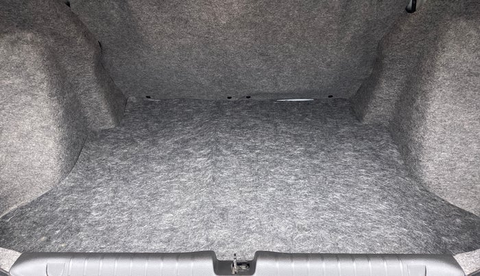 2022 Honda Amaze 1.2 VXMT I VTEC, Petrol, Manual, 7,733 km, Boot Inside