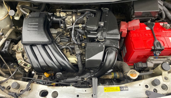 2016 Nissan Micra XV CVT, Petrol, Automatic, 71,750 km, Open Bonet