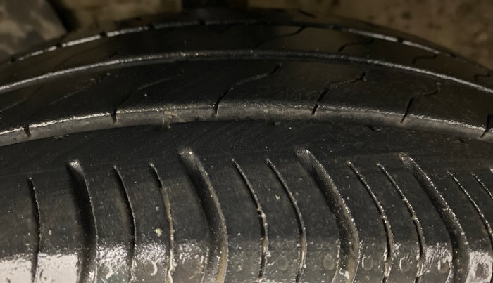 2016 Nissan Micra XV CVT, Petrol, Automatic, 71,750 km, Left Front Tyre Tread