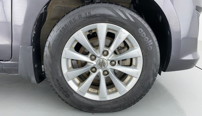 2015 Maruti Ertiga ZDI, Diesel, Manual, 68,351 km, Right Front Wheel