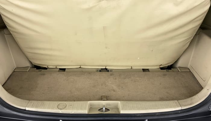 2015 Maruti Ertiga ZDI, Diesel, Manual, 68,351 km, Boot Inside