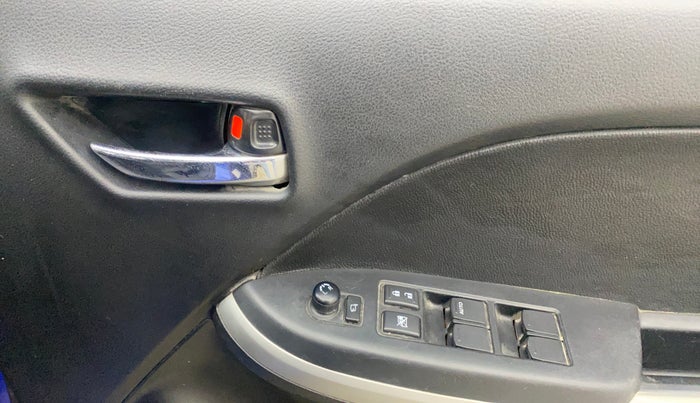 2016 Maruti Baleno DELTA PETROL 1.2, Petrol, Manual, 1,01,654 km, Driver Side Door Panels Control