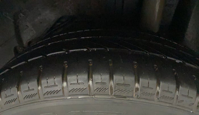 2019 Ford Figo Aspire TREND 1.2 PETROL, Petrol, Manual, 70,565 km, Left Rear Tyre Tread