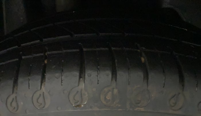 2019 Ford Figo Aspire TREND 1.2 PETROL, Petrol, Manual, 70,565 km, Right Rear Tyre Tread