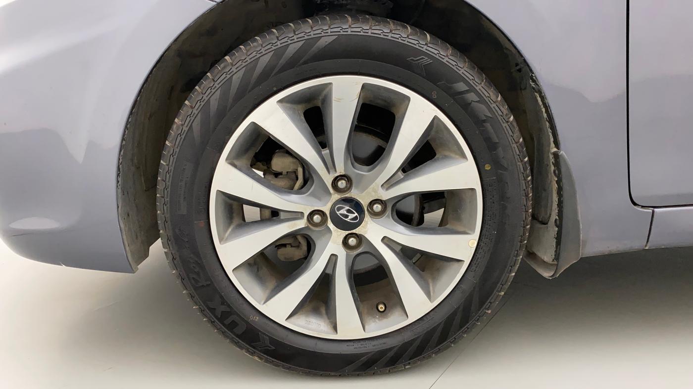 2014 Hyundai Verna FLUIDIC 1.6 VTVT SX, Petrol, Manual, 44,127 km, Left Front Wheel