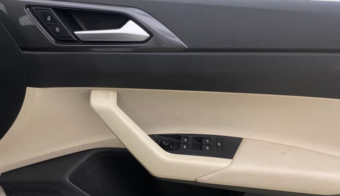 2022 Volkswagen VIRTUS GT PLUS TSI 1.5 EVO DSG, Petrol, Automatic, 62,647 km, Driver Side Door Panels Control
