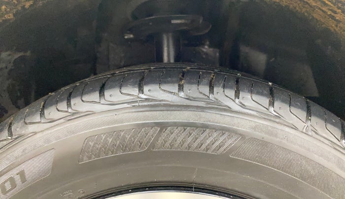 2023 Tata NEXON XZA PLUS PETROL, Petrol, Automatic, 9,177 km, Right Front Tyre Tread