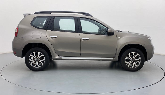 2015 Nissan Terrano XL 85 PS DEISEL, Diesel, Manual, 83,412 km, Right Side View