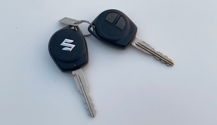 2015 Maruti Wagon R 1.0 VXI, Petrol, Manual, 29,005 km, Key Close Up