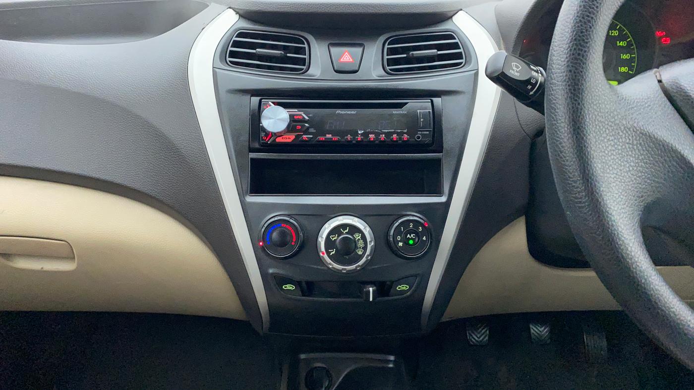 2016 Hyundai Eon ERA PLUS, Petrol, Manual, 25,823 km, Air Conditioner