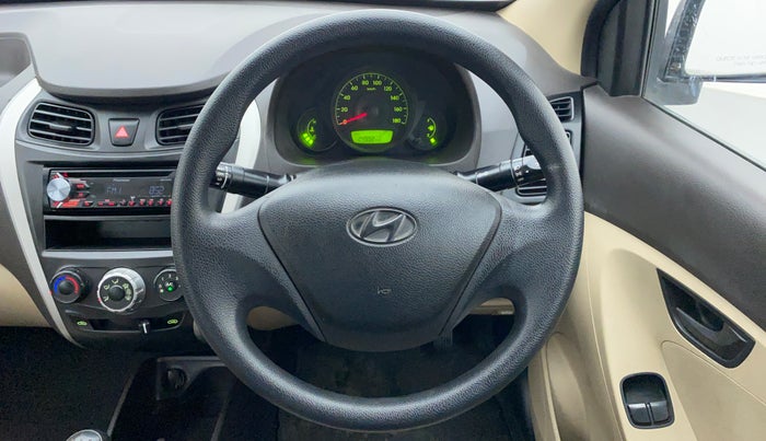 2016 Hyundai Eon ERA PLUS, Petrol, Manual, 25,823 km, Steering Wheel Close Up