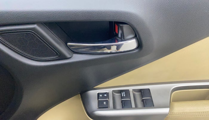 2015 Honda City 1.5L I-VTEC VX, Petrol, Manual, 68,124 km, Driver Side Door Panels Control