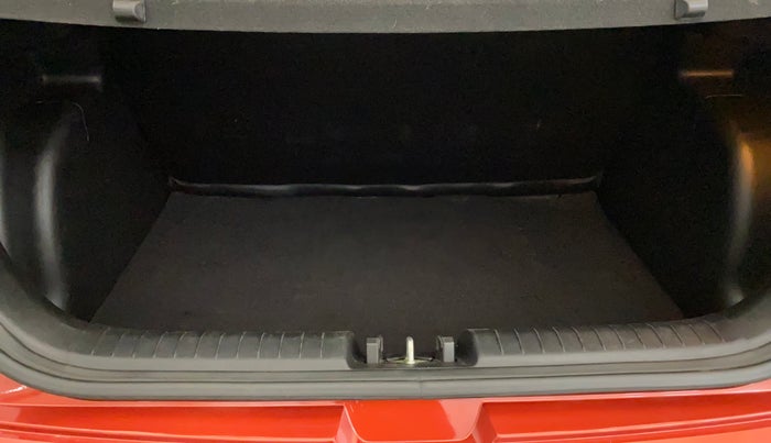 2019 Hyundai VENUE SX PLUS 1.0 TURBO DCT, Petrol, Automatic, 70,516 km, Boot Inside
