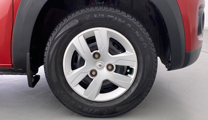 2018 Renault Kwid RXT 1.0 EASY-R AT OPTION, Petrol, Automatic, 32,022 km, Right Front Wheel