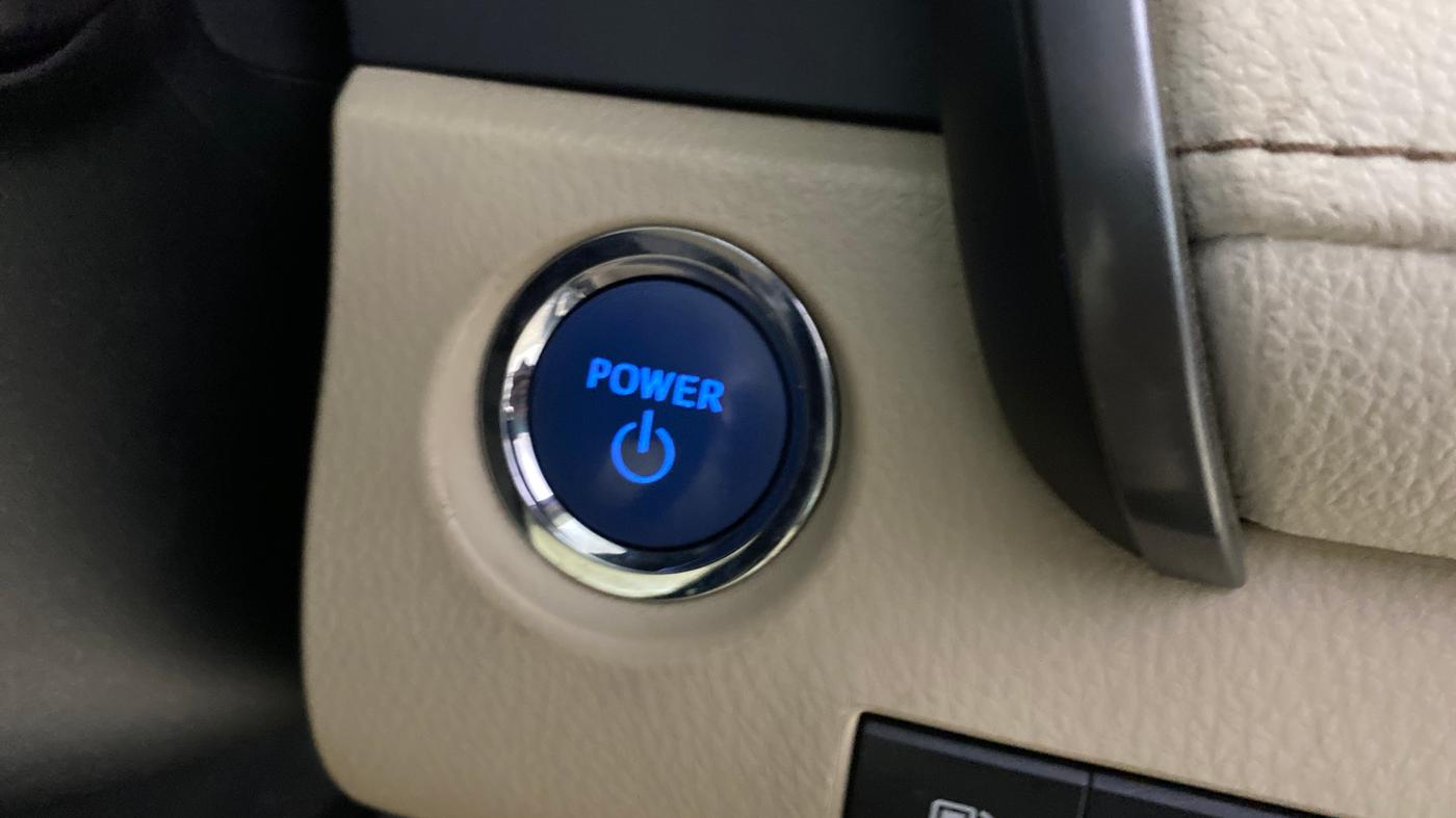 2021 Toyota Camry HYBRID, Hybrid, Automatic, 64,226 km, Keyless Start/ Stop Button