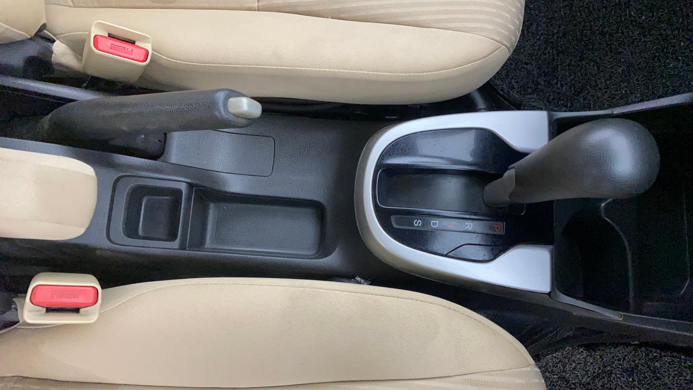 2021 Honda Jazz 1.2L I-VTEC V CVT, Petrol, Automatic, 42,131 km, Gear Lever