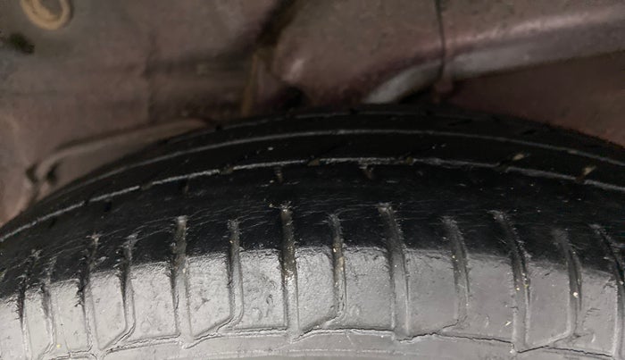 2015 Hyundai i10 SPORTZ 1.1 IRDE2, Petrol, Manual, 53,503 km, Left Rear Tyre Tread