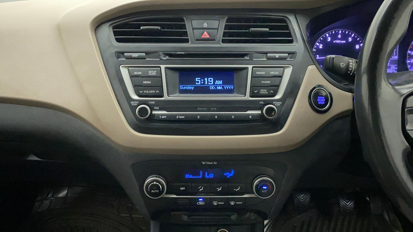 2015 Hyundai Elite i20 SPORTZ 1.2 (O), Petrol, Manual, 50,798 km, Air Conditioner