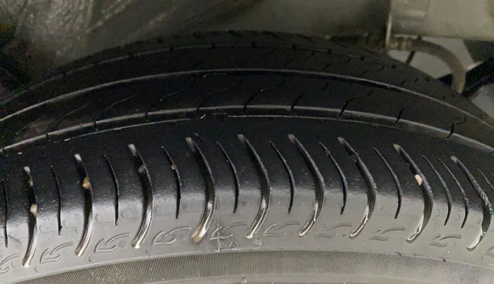 2022 Honda Amaze 1.2L I-VTEC VX CVT, Petrol, Automatic, 25,748 km, Right Rear Tyre Tread