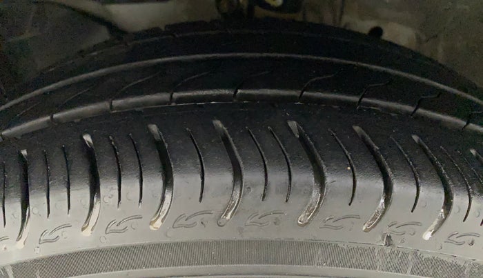 2022 Honda Amaze 1.2L I-VTEC VX CVT, Petrol, Automatic, 25,748 km, Left Front Tyre Tread