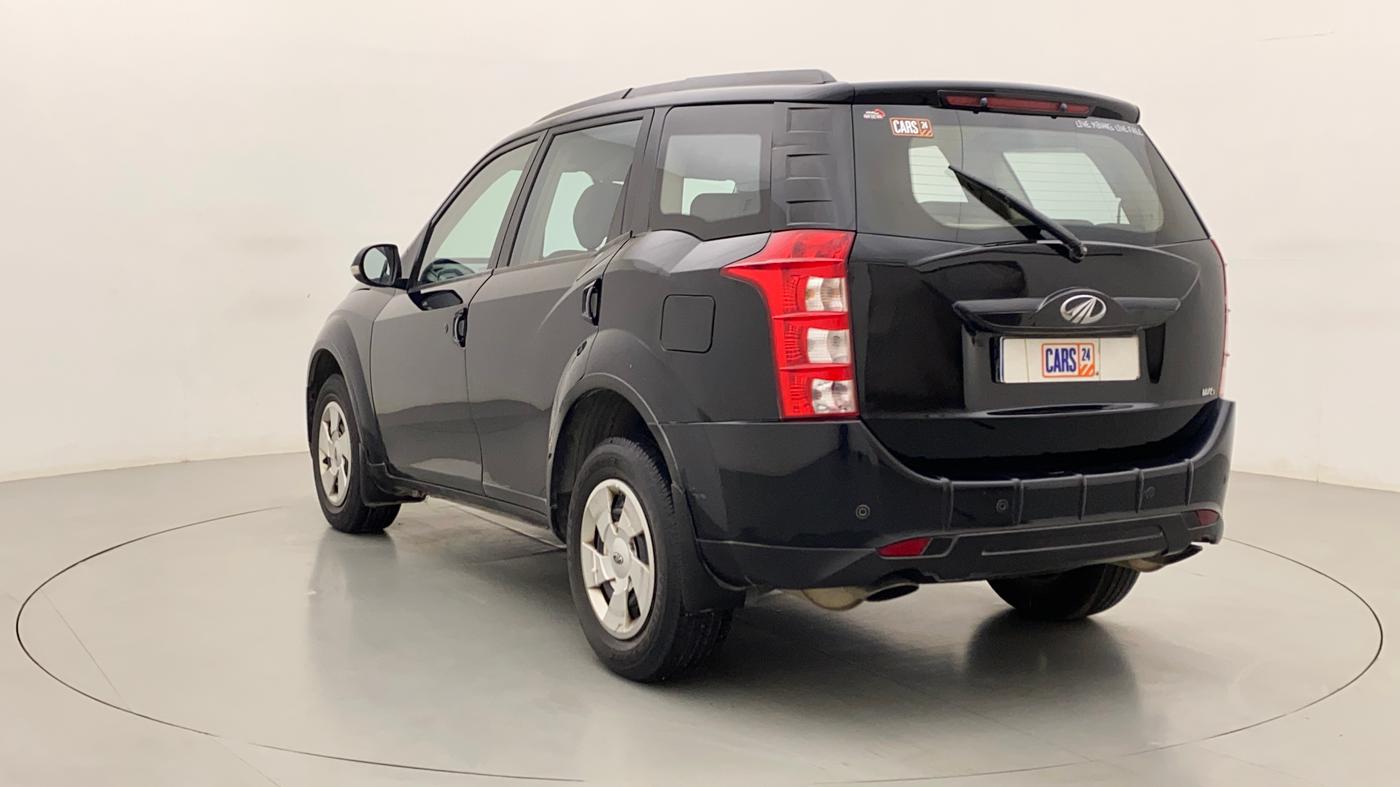 2015 Mahindra XUV500 W6, Diesel, Manual, 1,00,237 km, Left Back Diagonal