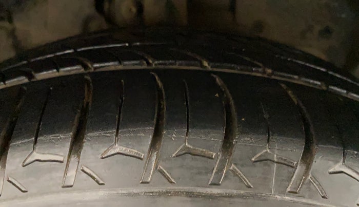 2019 Ford FREESTYLE TITANIUM 1.2 PETROL, Petrol, Manual, 58,434 km, Right Front Tyre Tread