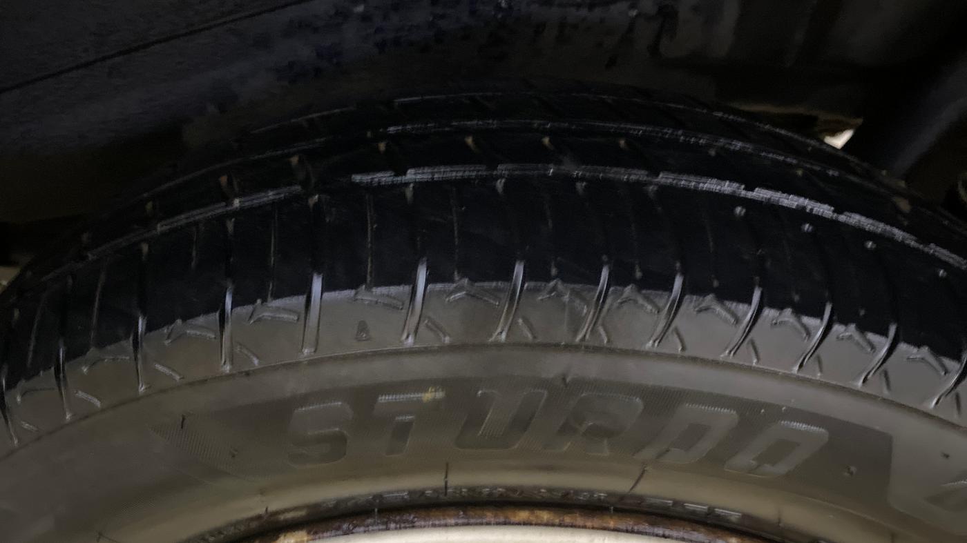 2017 Maruti Wagon R 1.0 LXI CNG, CNG, Manual, 71,381 km, Left Rear Tyre Tread