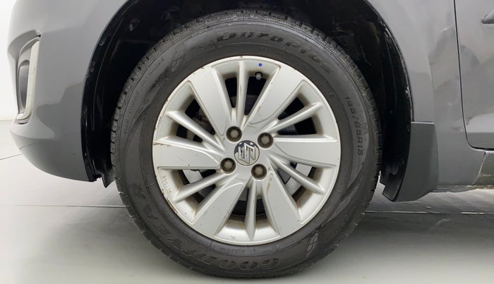 2016 Maruti Swift ZXI D, Petrol, Manual, 81,802 km, Left Front Wheel