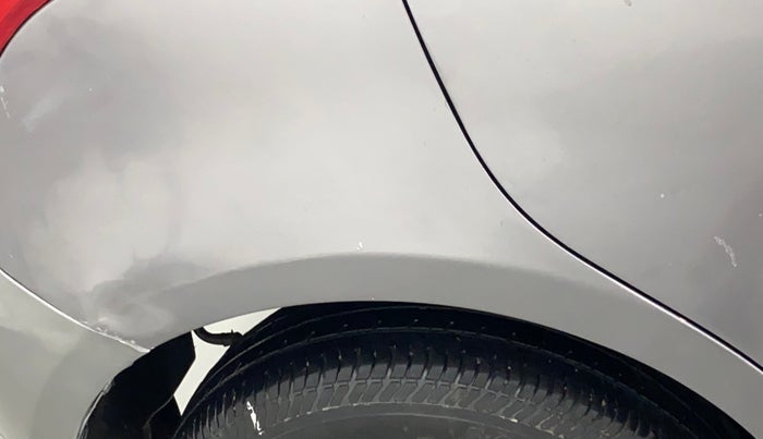 2014 Maruti Swift VXI, Petrol, Manual, 69,859 km, Right quarter panel - Slightly dented