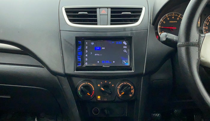2014 Maruti Swift VXI, Petrol, Manual, 69,859 km, Air Conditioner