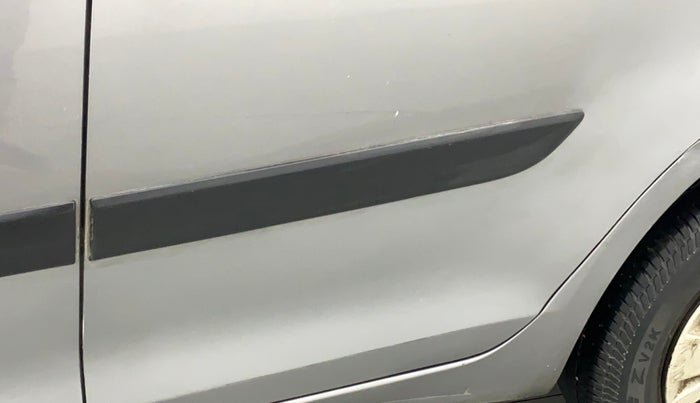 2014 Maruti Swift VXI, Petrol, Manual, 69,859 km, Rear left door - Minor scratches